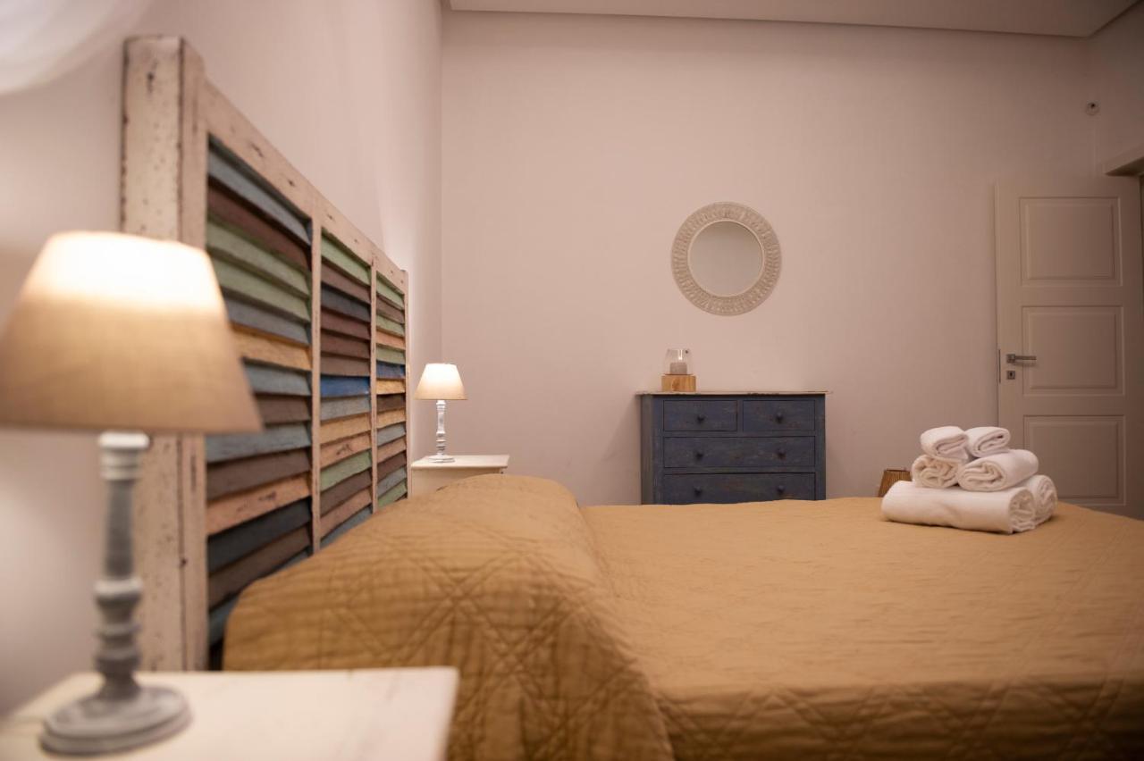 Color Apartment モノーポリ エクステリア 写真